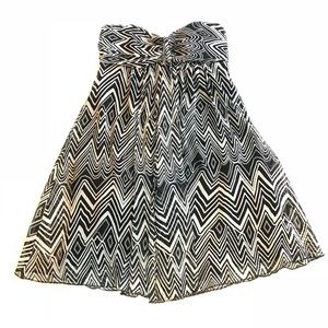Express Slik Strapless Dress ZigZag Black White